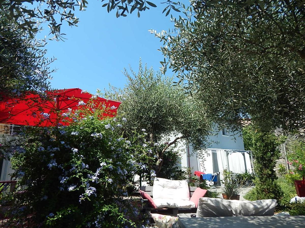 ليفانتو B&B Pie Del Castello المظهر الخارجي الصورة