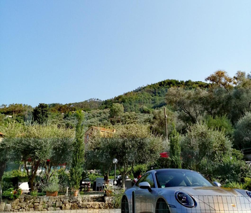 ليفانتو B&B Pie Del Castello المظهر الخارجي الصورة