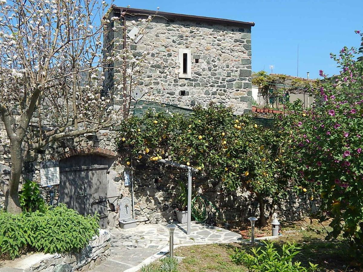 ليفانتو B&B Pie Del Castello المظهر الخارجي الصورة
