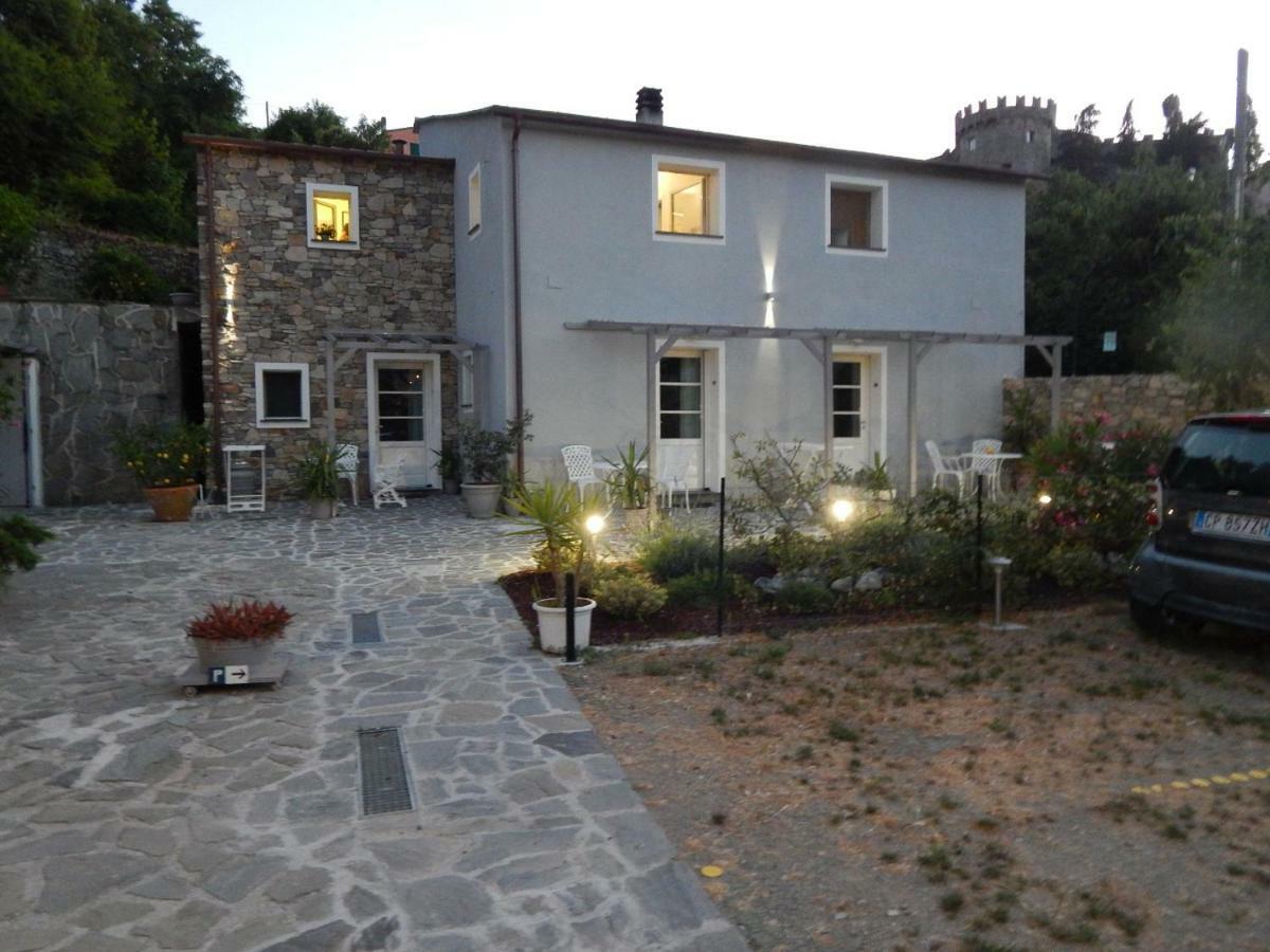 ليفانتو B&B Pie Del Castello المظهر الخارجي الصورة