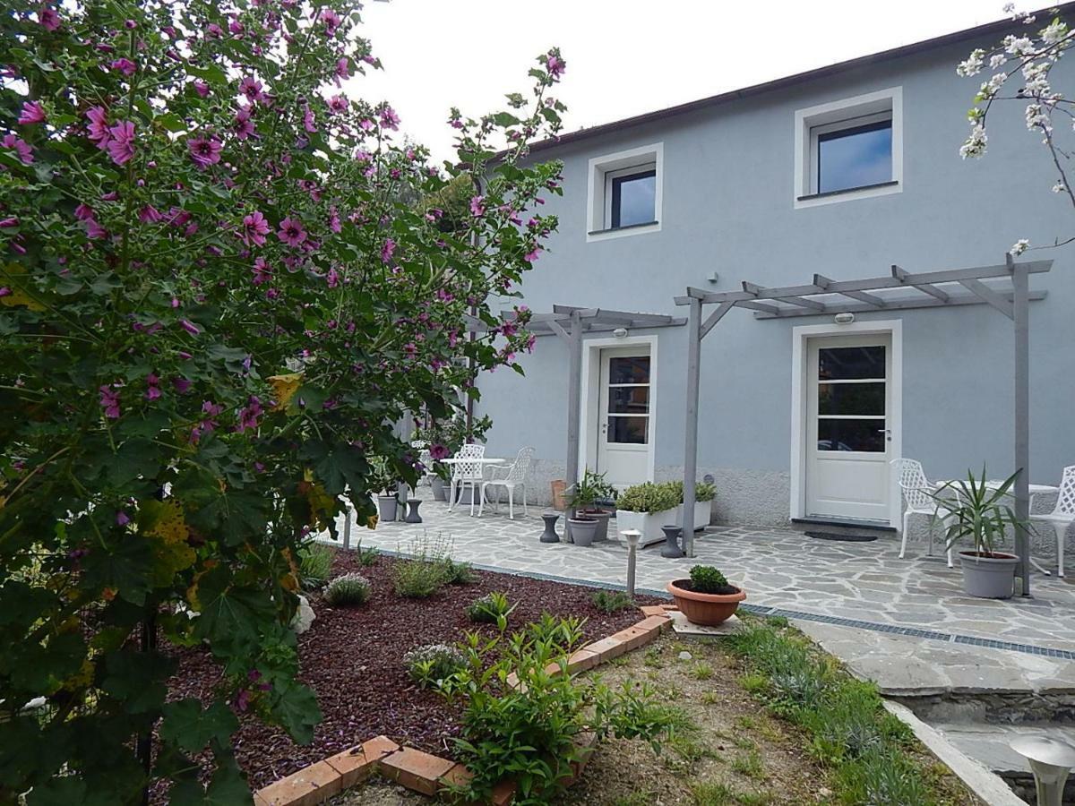 ليفانتو B&B Pie Del Castello المظهر الخارجي الصورة